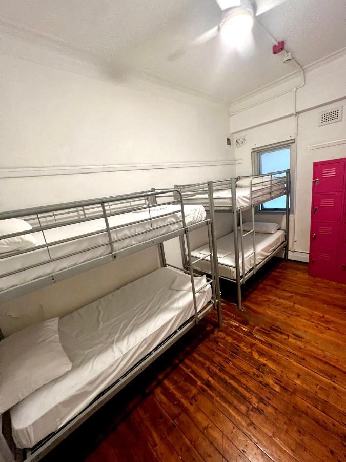The Downing Hostel Сидней Экстерьер фото