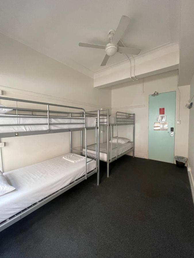 The Downing Hostel Сидней Экстерьер фото
